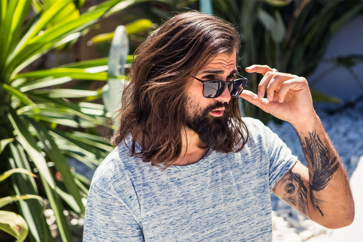 Black Frame Wayfarer Sunglasses