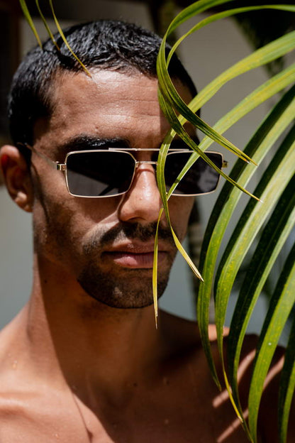 Square Sliver Frame Black Aviator Sunglasses